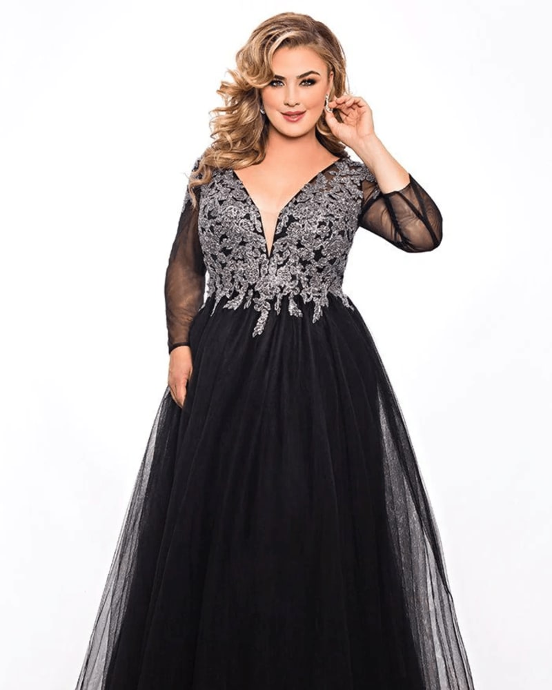 Front of a model wearing a size 18 Lace Illusions Formal Dress in Black/Silver by Sydney's Closet. | dia_product_style_image_id:286817